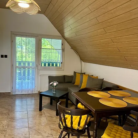 Rita Balatonszeplak * שיופוק